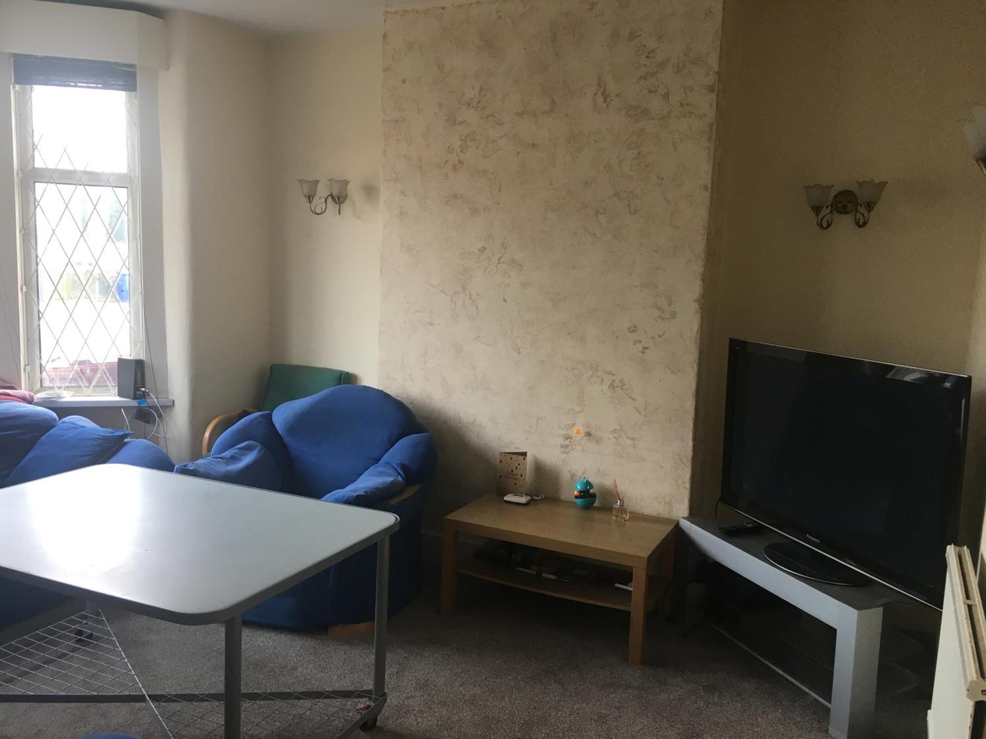 Single Room - Town & University Nearby, 24H Bus, Airport-Linked แมนเชสเตอร์ ภายนอก รูปภาพ
